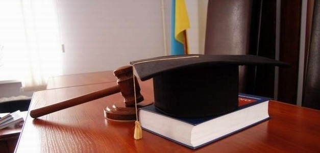Суды с налоговой (налоговые споры) в Запорожье